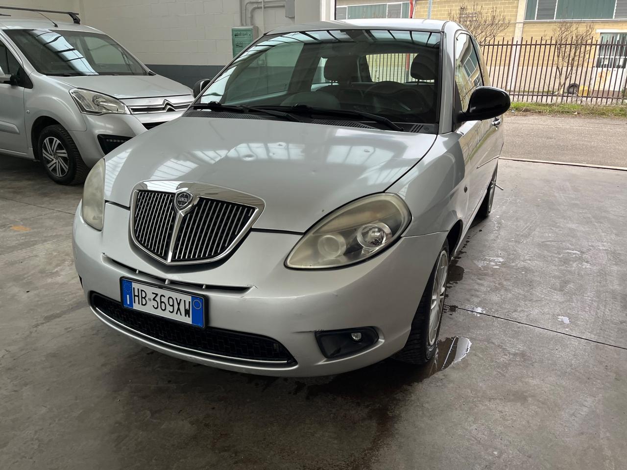 Lancia Ypsilon 1.2 69 CV Diva