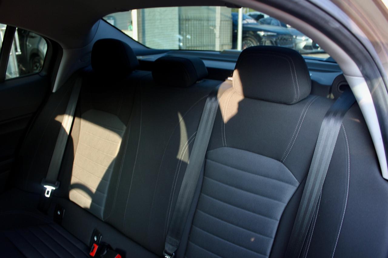 Alfa Romeo Giulia 2.2 Turbodiesel 150 CV AT8 Business