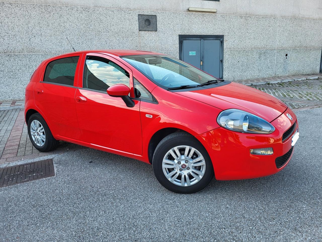 Fiat Punto 1.2 8V 5 porte Street
