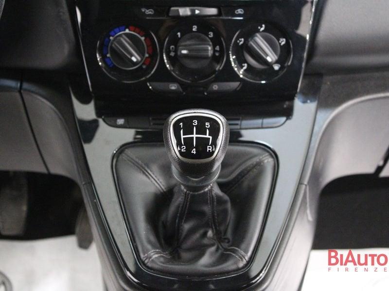 Lancia Ypsilon 1.2 69cv GPL Ecochic Gold