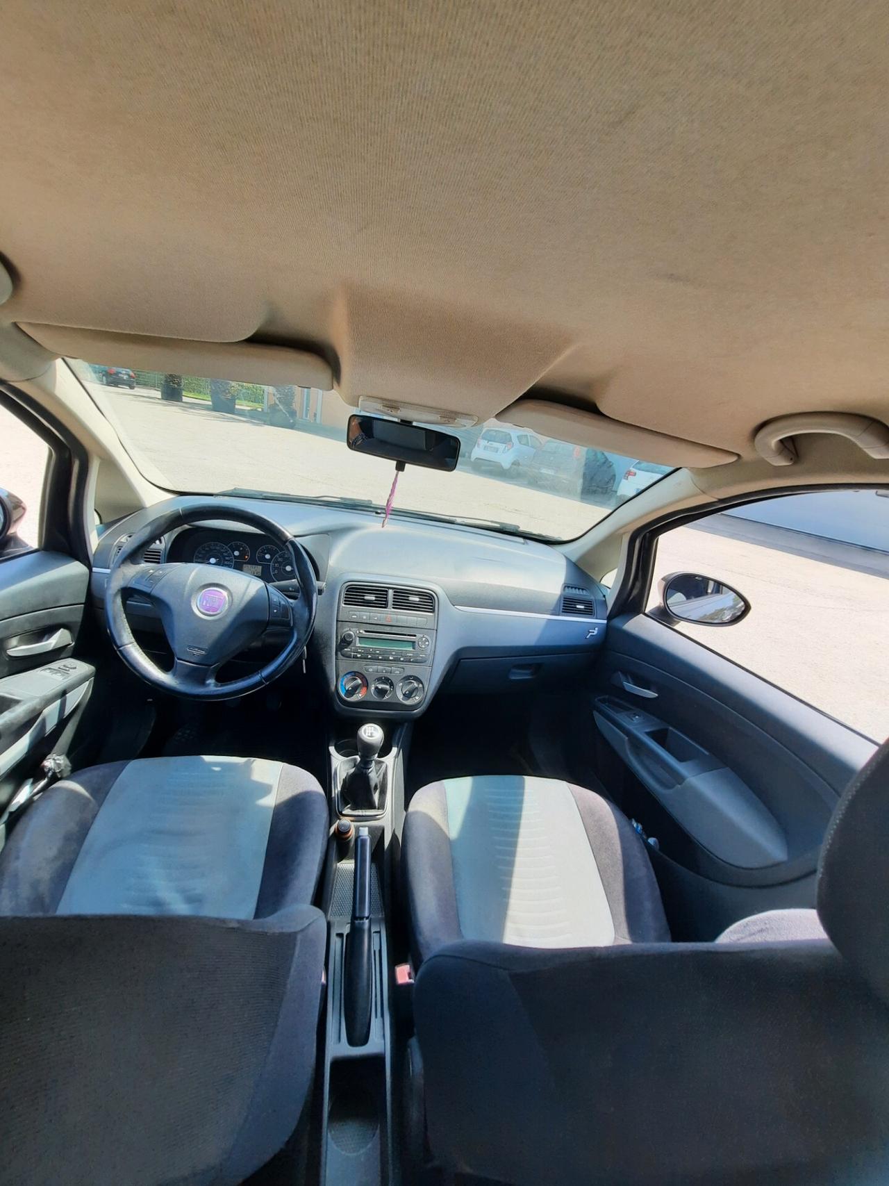 Fiat Punto Classic 1.2 5 porte OK NEOPATENTATI