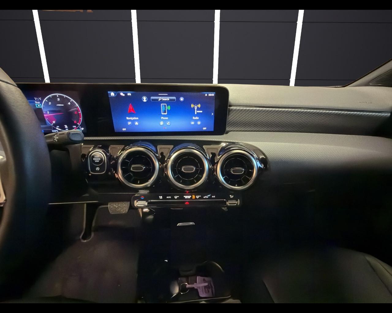 Mercedes-Benz A 180D Automatic Advanced