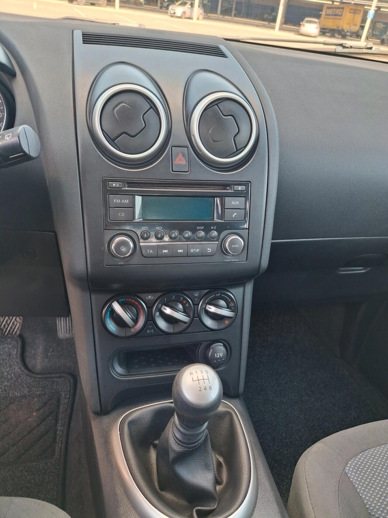 Nissan Qashqai 1.5 dCi Tekna-DIESEL-