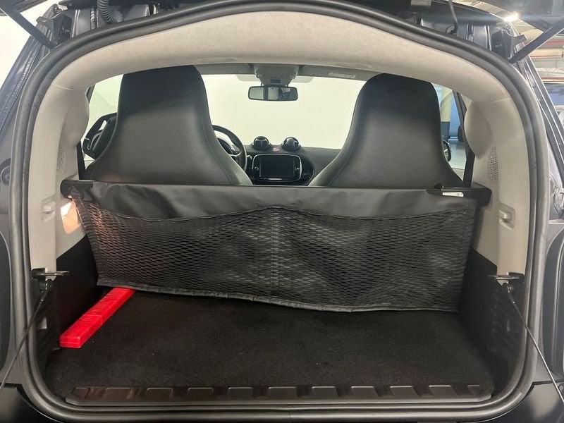 smart fortwo EQ bluedawn (22kW)