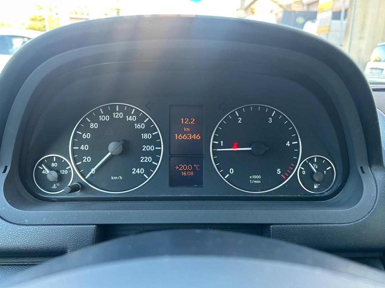 Mercedes-benz A 180 cdi 110 cv 2011 166.000 km