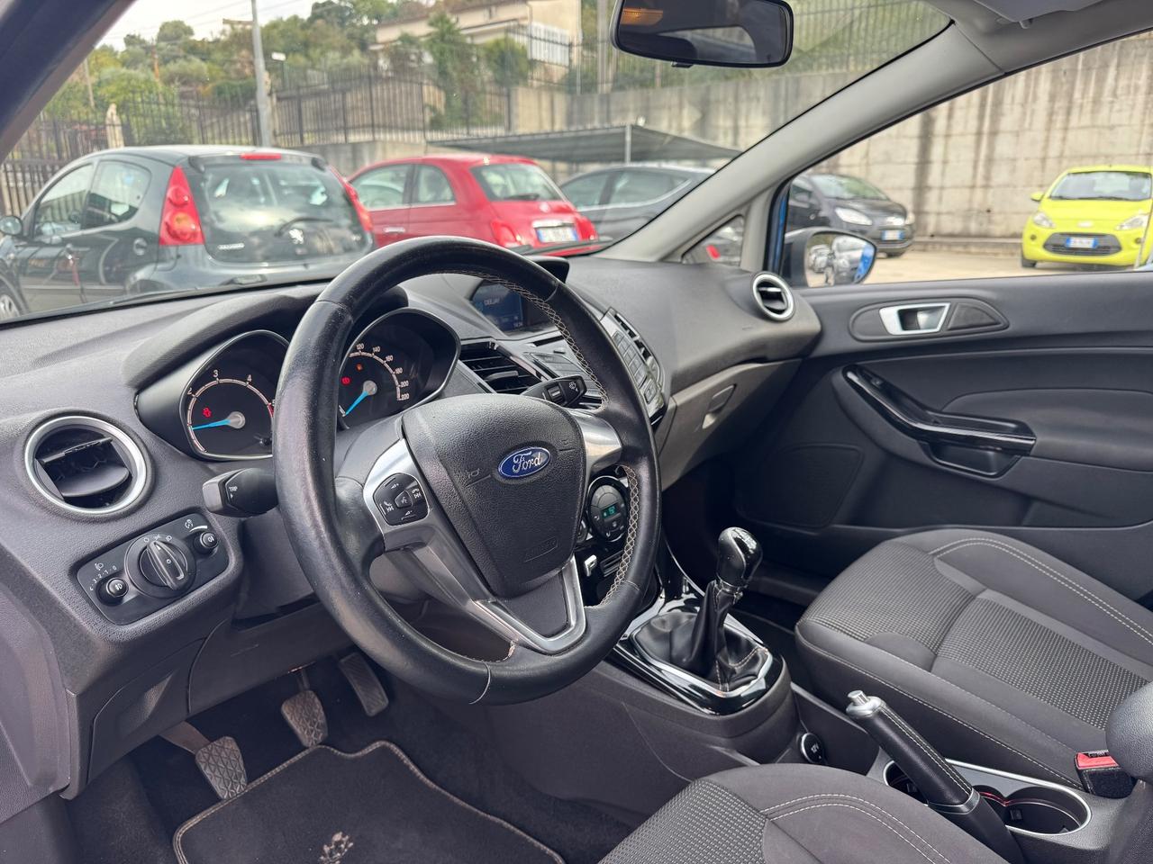 Ford Fiesta 1.5 TDCI 75CV TITANIUM 5Pt NAVY/SYNC/2017