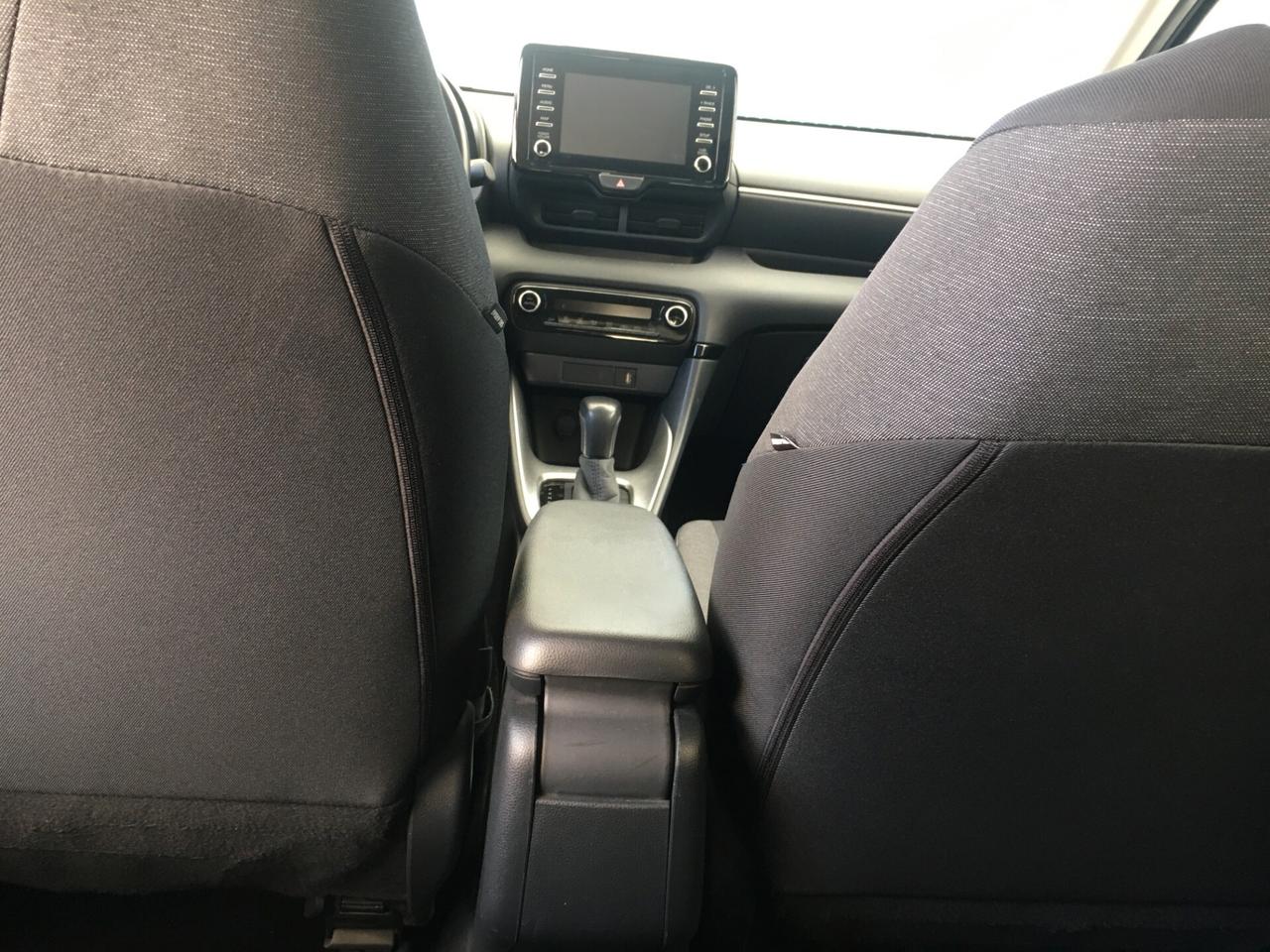 Toyota Yaris 1.5 Hybrid 5 porte Active