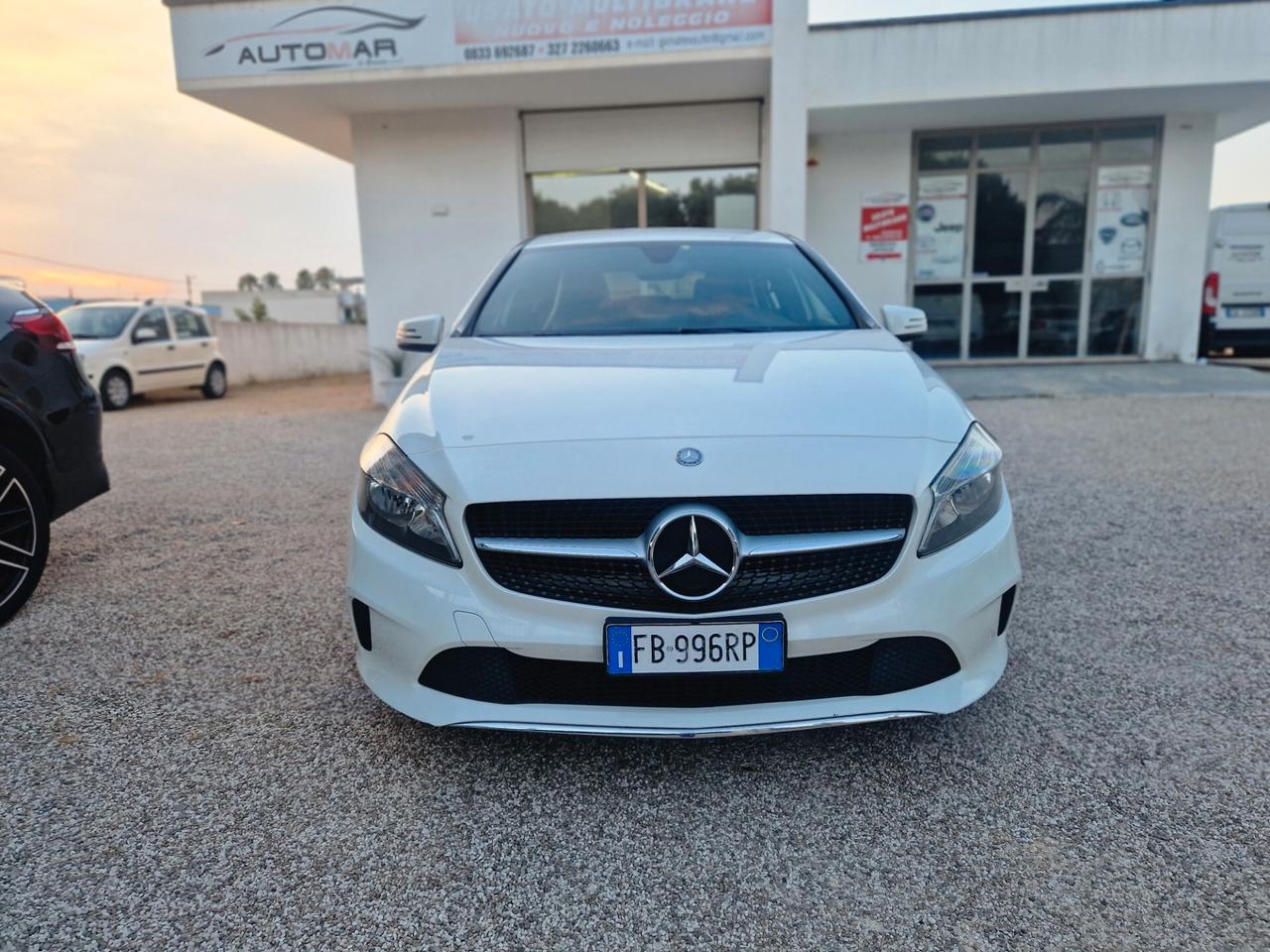 Mercedes-benz A 200 d Premium
