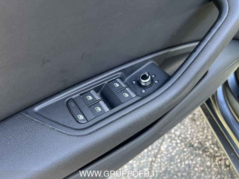 Audi A4 Avant 40 TDI S tronic S line edition