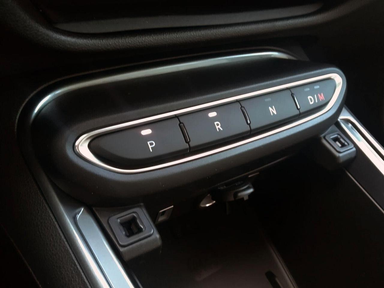 Fiat 600 Hybrid 100 CV DCT MHEV La Prima