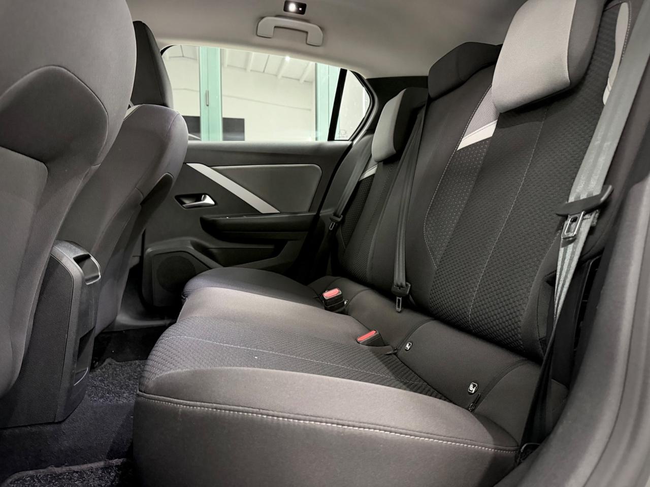 Opel Astra 1.5 Turbo Diesel 130 CV Edition