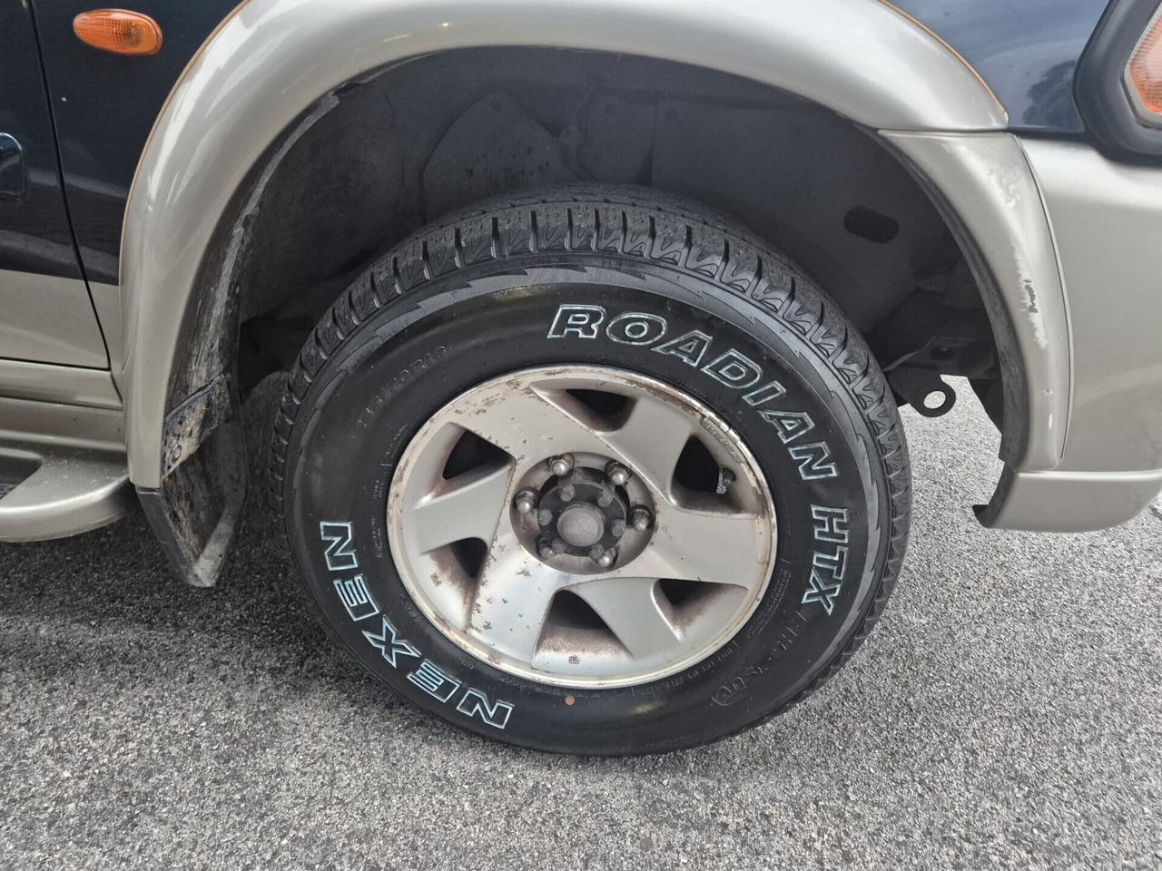 Mitsubishi Pajero Sport 2.5 TDI GLX 4x4 !!!