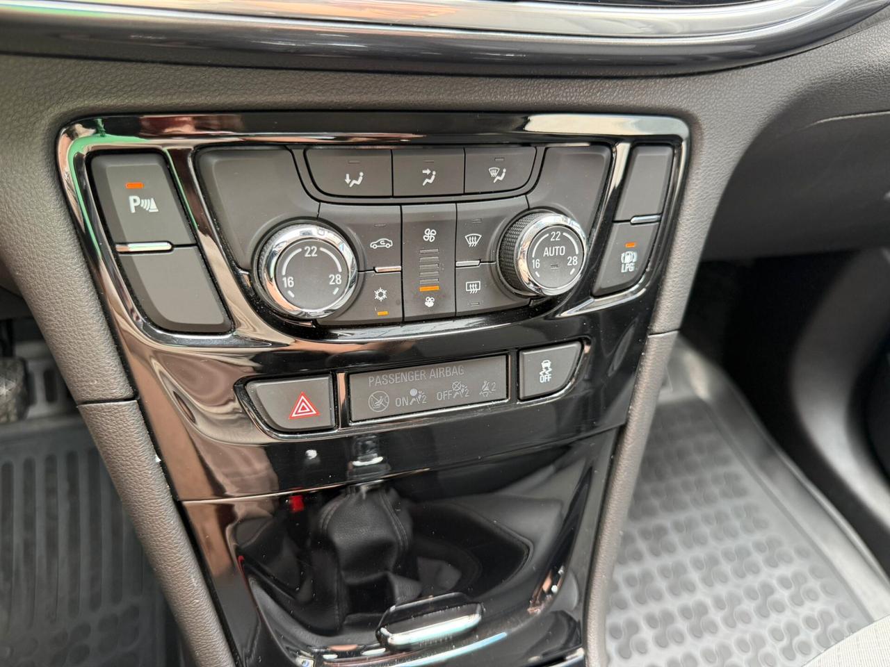Opel Mokka X 1.4 Turbo GPL Tech 140CV 4x2 Innovation