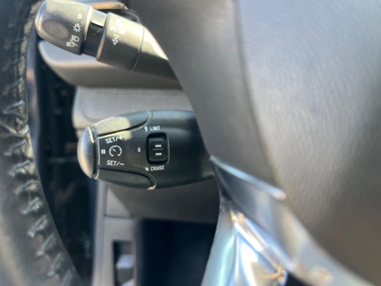 Peugeot 208 5 porte Active