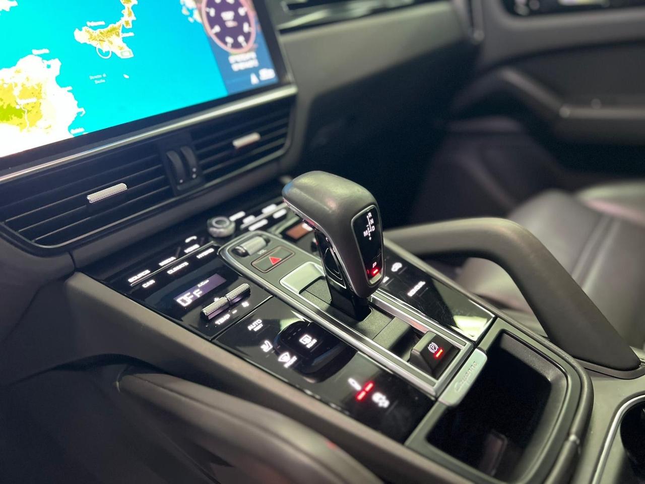 Porsche Cayenne Coupé 3.0 V6 E-Hybrid