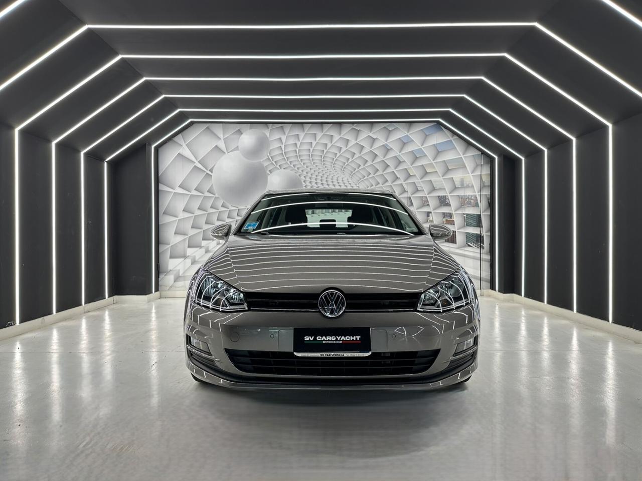 Volkswagen Golf 5p 1.6 110cv - AUTOMATICO-KM CERTIFICATI-PERMUTE
