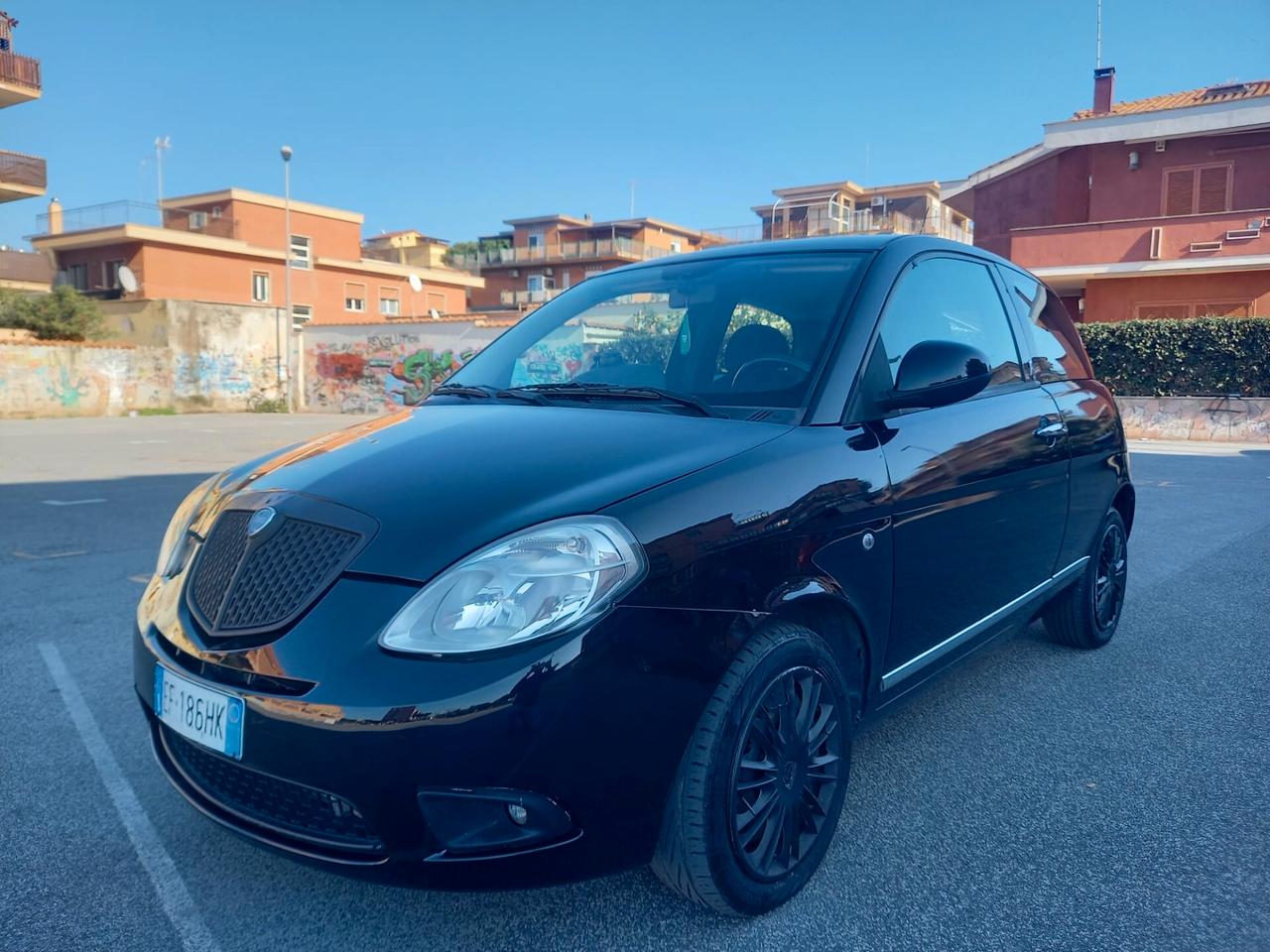 Lancia Ypsilon 1.3 MJT EURO5 NEOPATENTATI