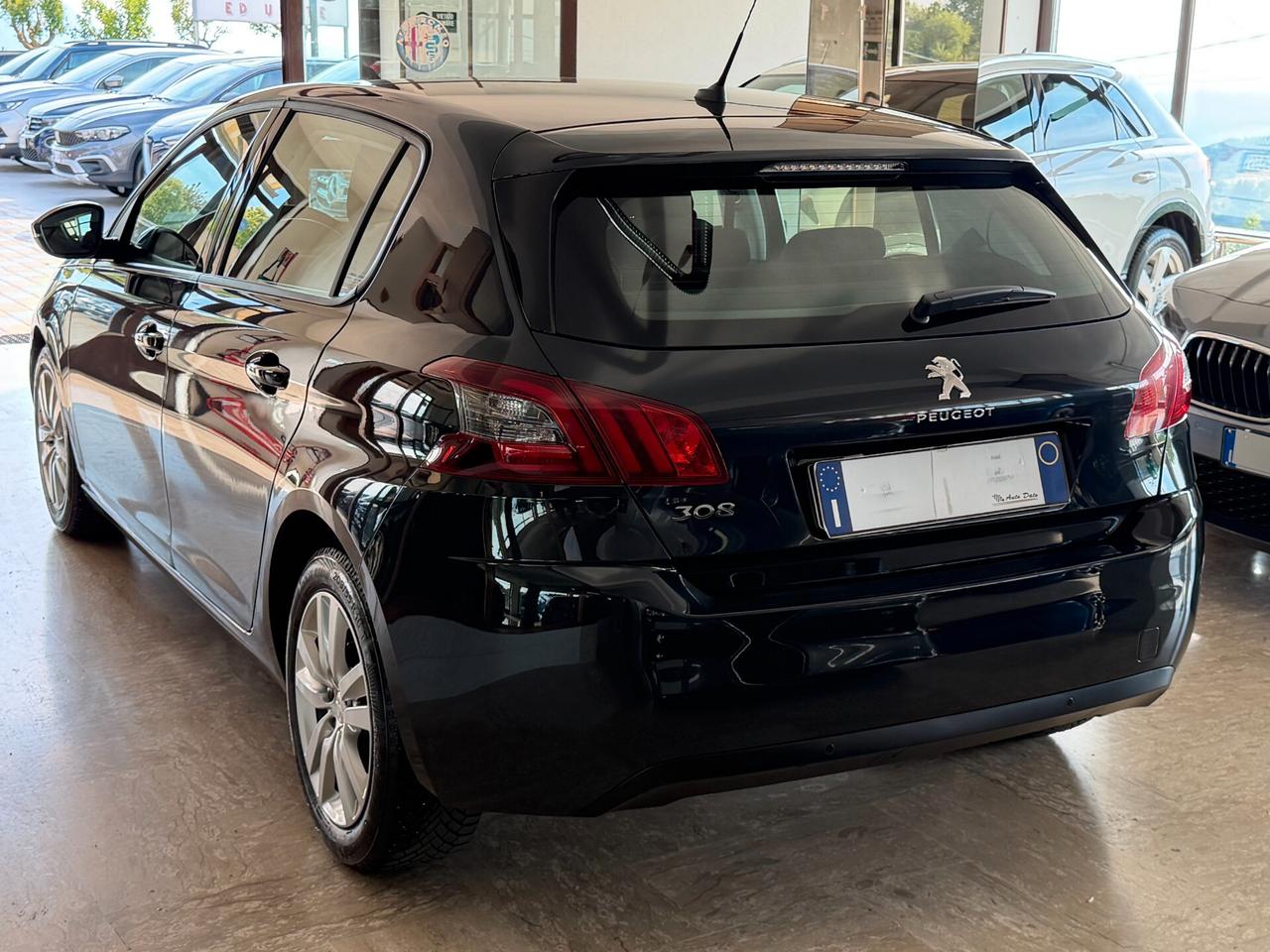 Peugeot 308 1.5 BLUEHDI 130 cv. 5 porte ACTIVE