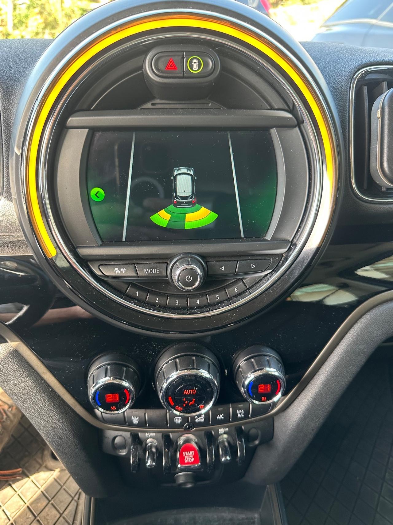 Mini Cooper D Countryman 2.0 Hype