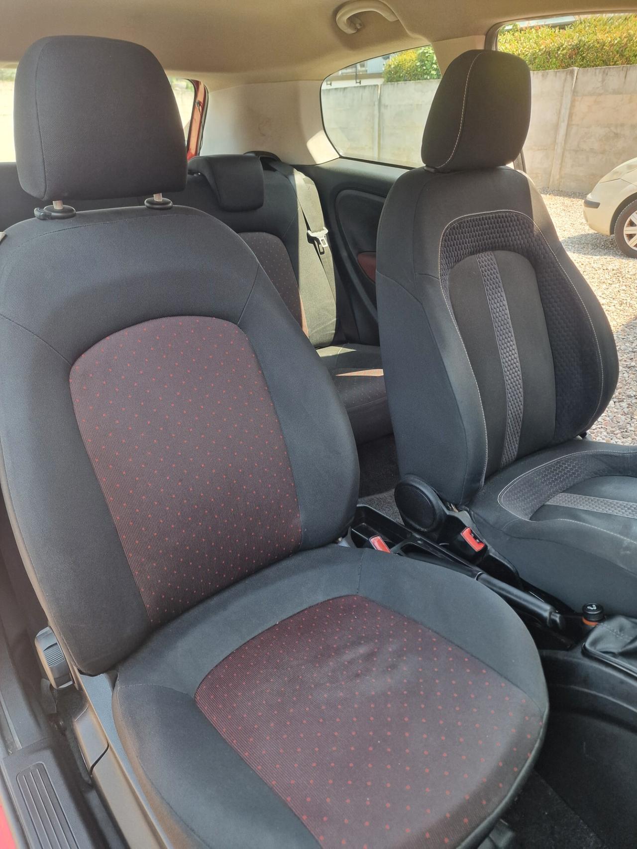 Fiat Grande Punto 1.2 3 porte distrb ok