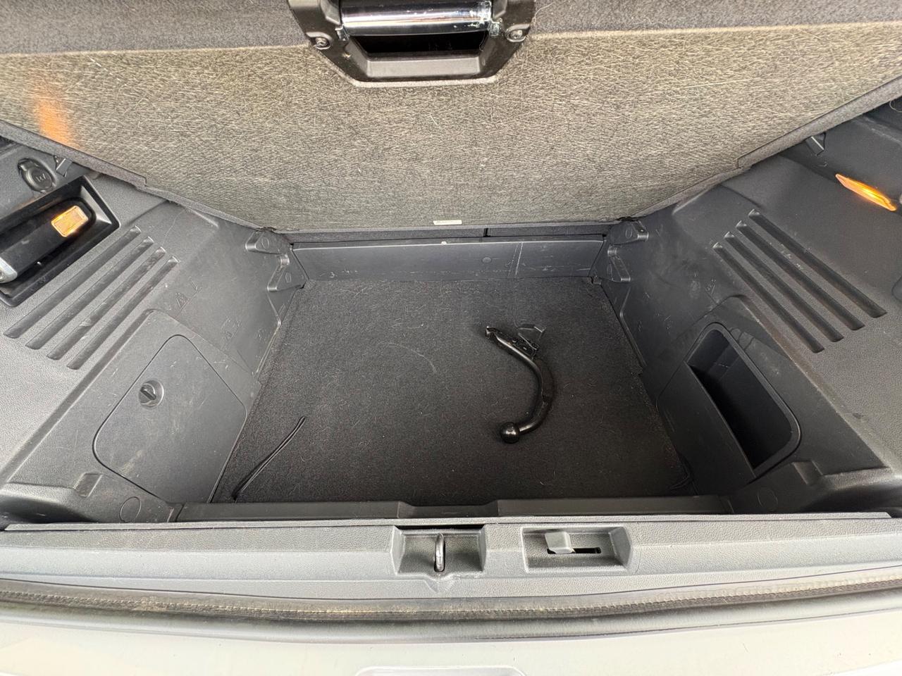 Peugeot 3008 2.0 HDi 150CV Business GAMCIO TRAINO