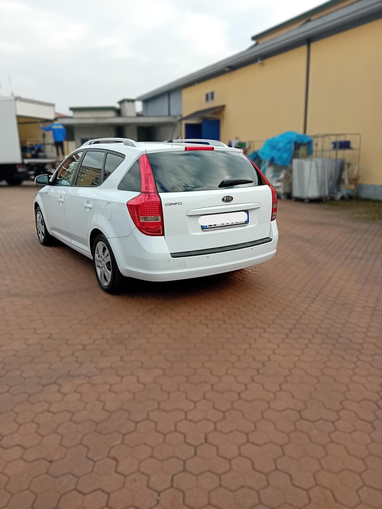 Kia Ceed - APERTI AD AGOSTO