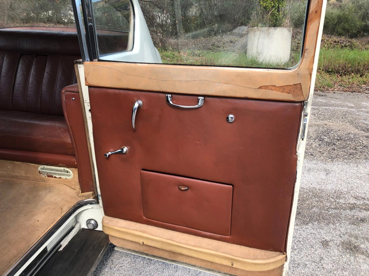 Austin PRINCESS VANDEN PLAS