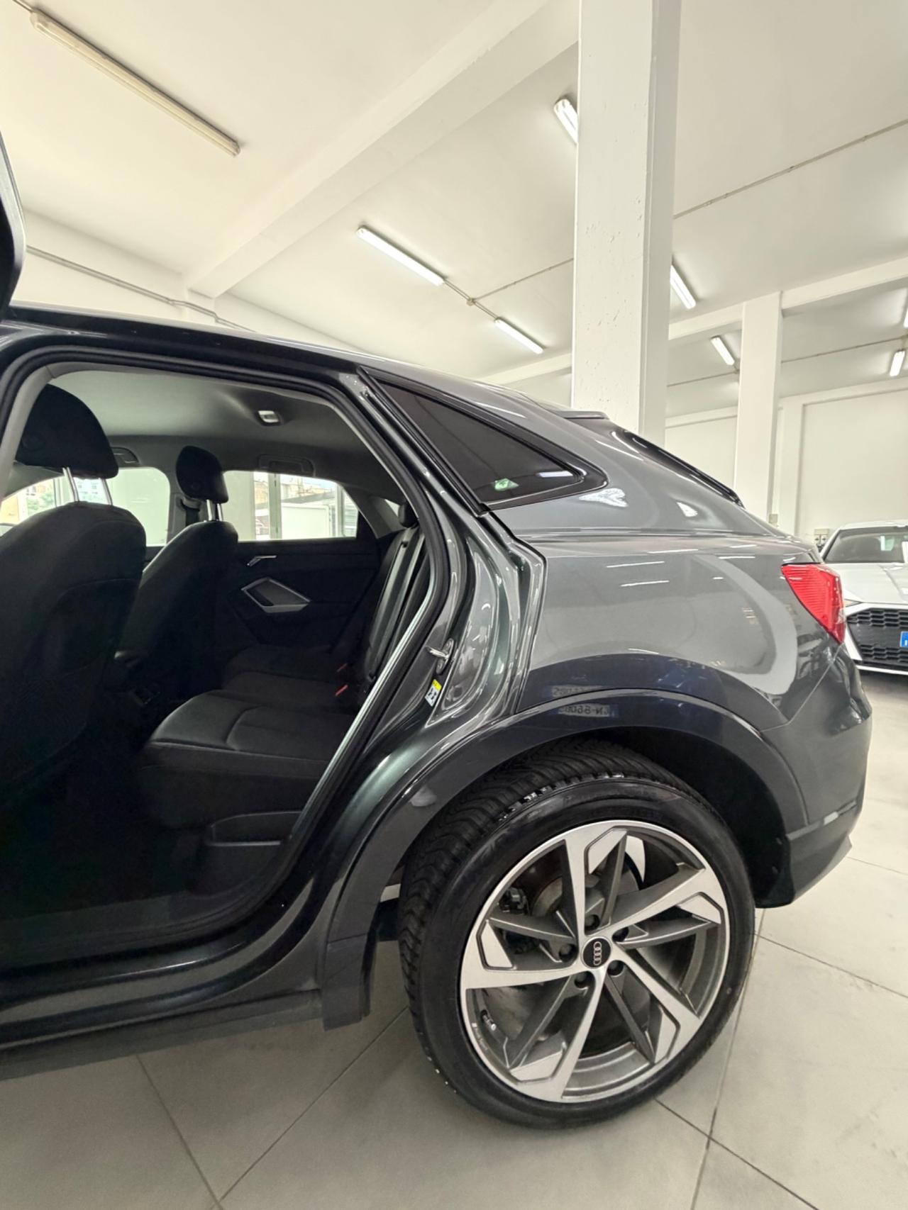 Audi Q3 SPB 35 TDI S tronic line edition FINANZIABILE