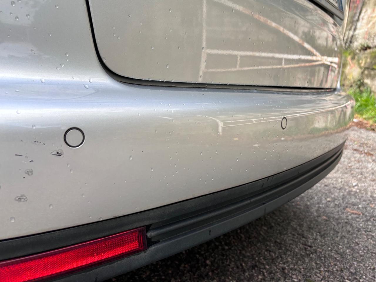 Volkswagen Touran 2.0 TDI 170CV DPF Highline