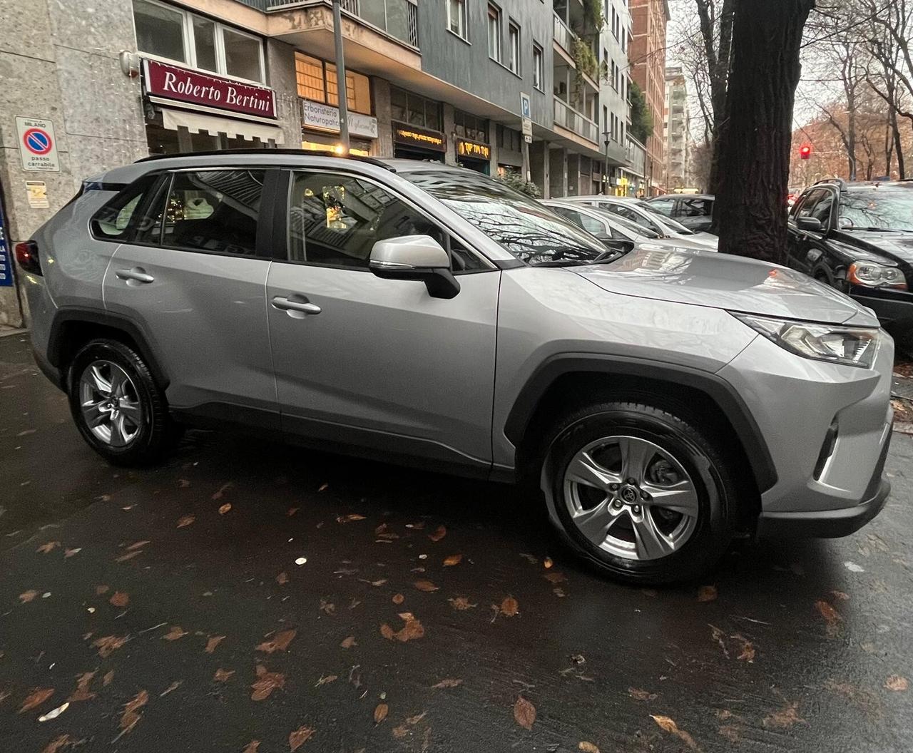 Toyota RAV 4 RAV4 2.5 HV (222CV) E-CVT AWD-i Business