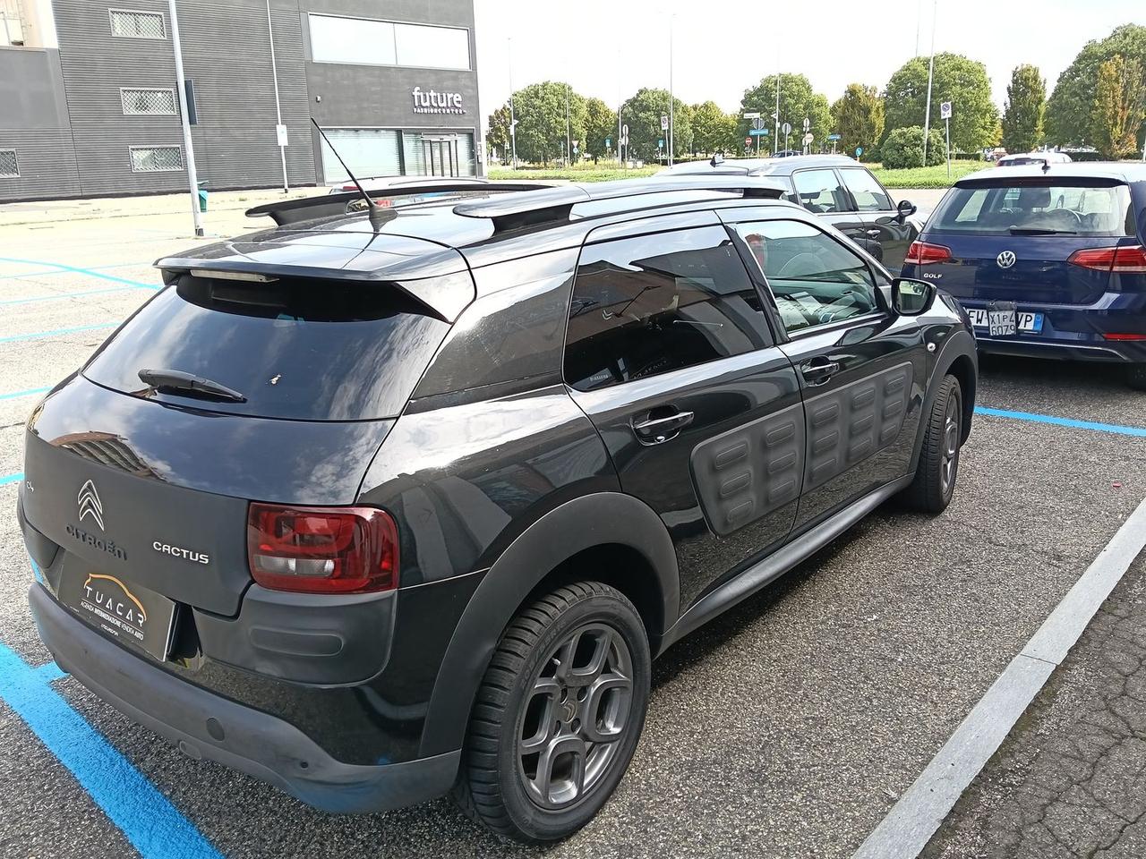 Citroen C4 Cactus 1.2 82 cv SHINE #12128