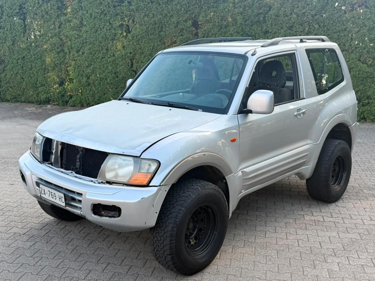 Mitsubishi Pajero 3.2 16V DI-D 3p. GLX