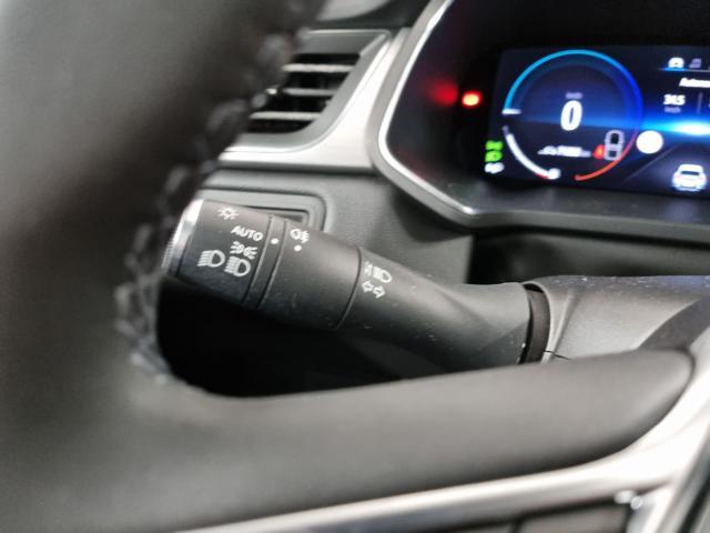 RENAULT Captur Plug-in Hybrid E-Tech 160 CV Intens
