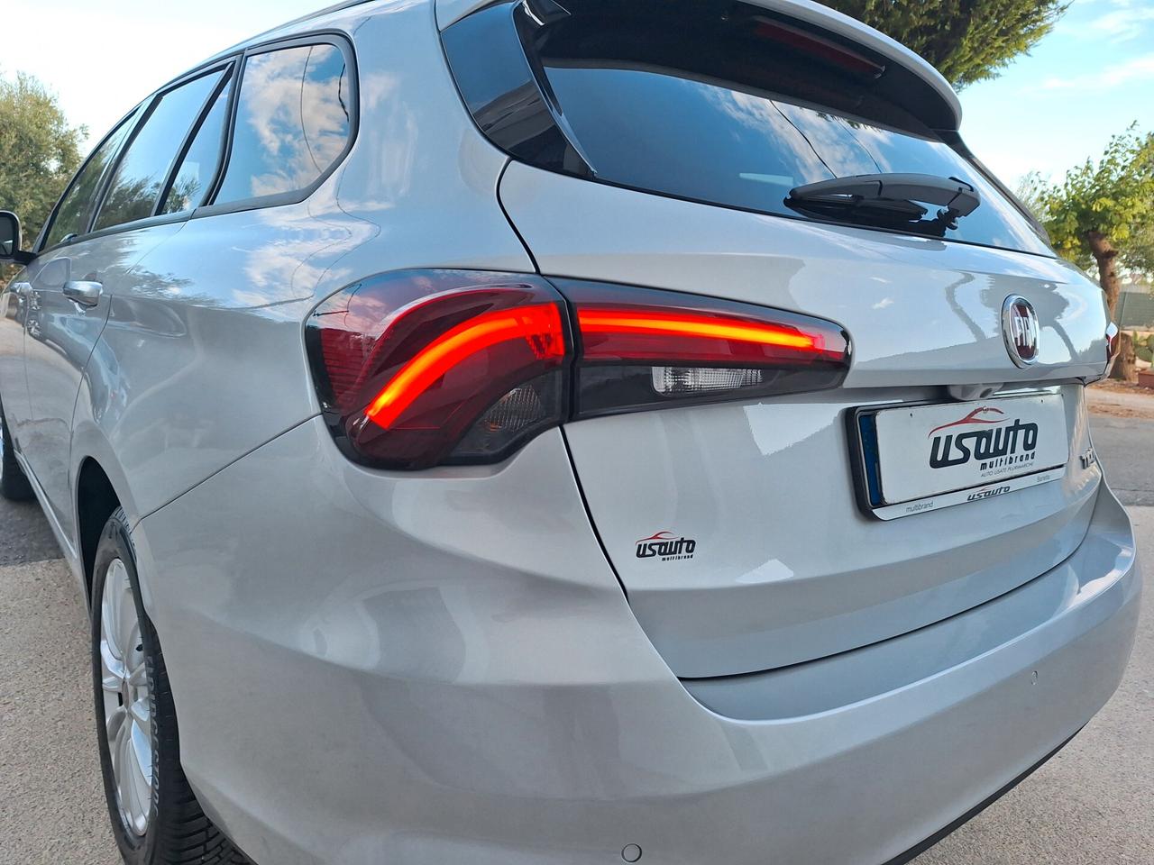 Fiat Tipo 1.6 MJT 130 CV SW LOUNGE NAVI LED