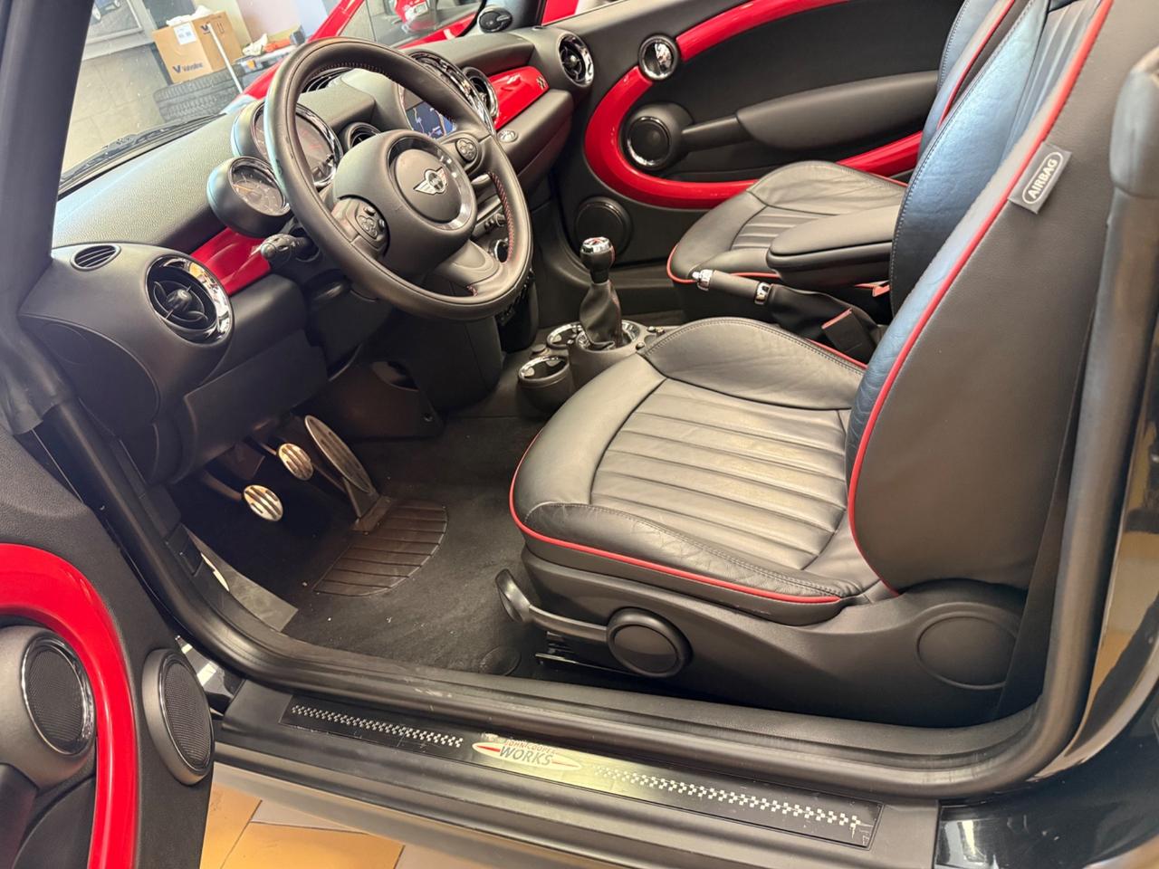Mini John Cooper Works Cabrio 211 CV | Unico Proprietario Navi Harman Kardon Xenon Tagliandi