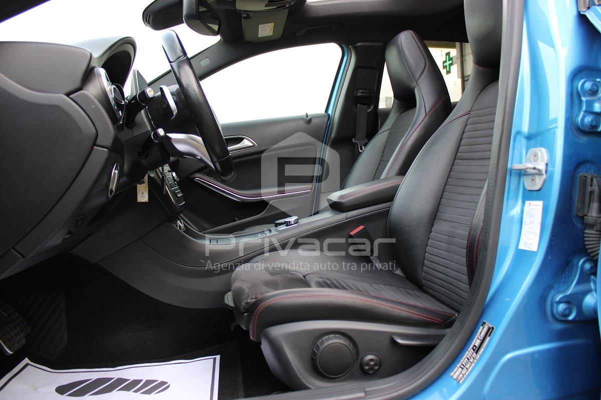MERCEDES GLA 200 d Automatic Premium