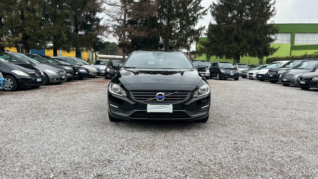 Volvo V60 D2 1.6