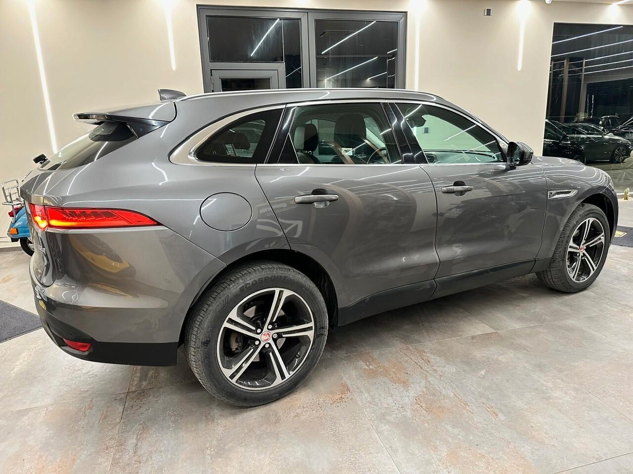 Jaguar F Pace 2.0 D 180 CV AWD aut. Prestige 2017