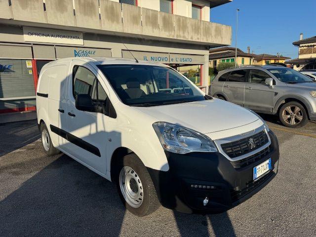 PEUGEOT Partner 1.6 bluehdi 100cv L1 Prem.(comf.)3p.ti E6 partner 1.6 bluehdi 100cv L1 Prem.(comf.)3p.ti E6