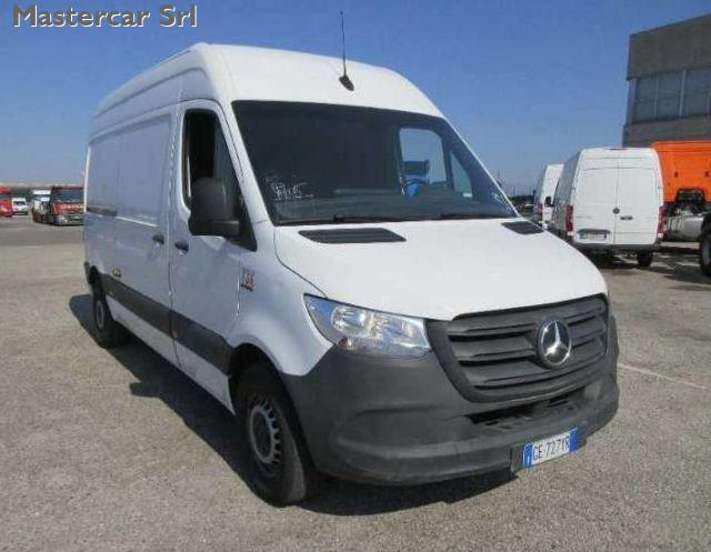 MERCEDES-BENZ Sprinter SPRINTER eSprinter 47kWh- 4 batterie - GE727YR
