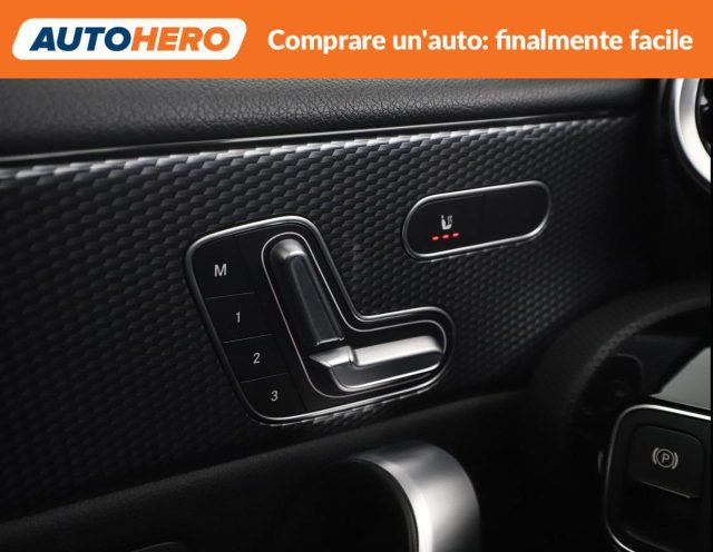 MERCEDES-BENZ A 200 d Automatic Premium