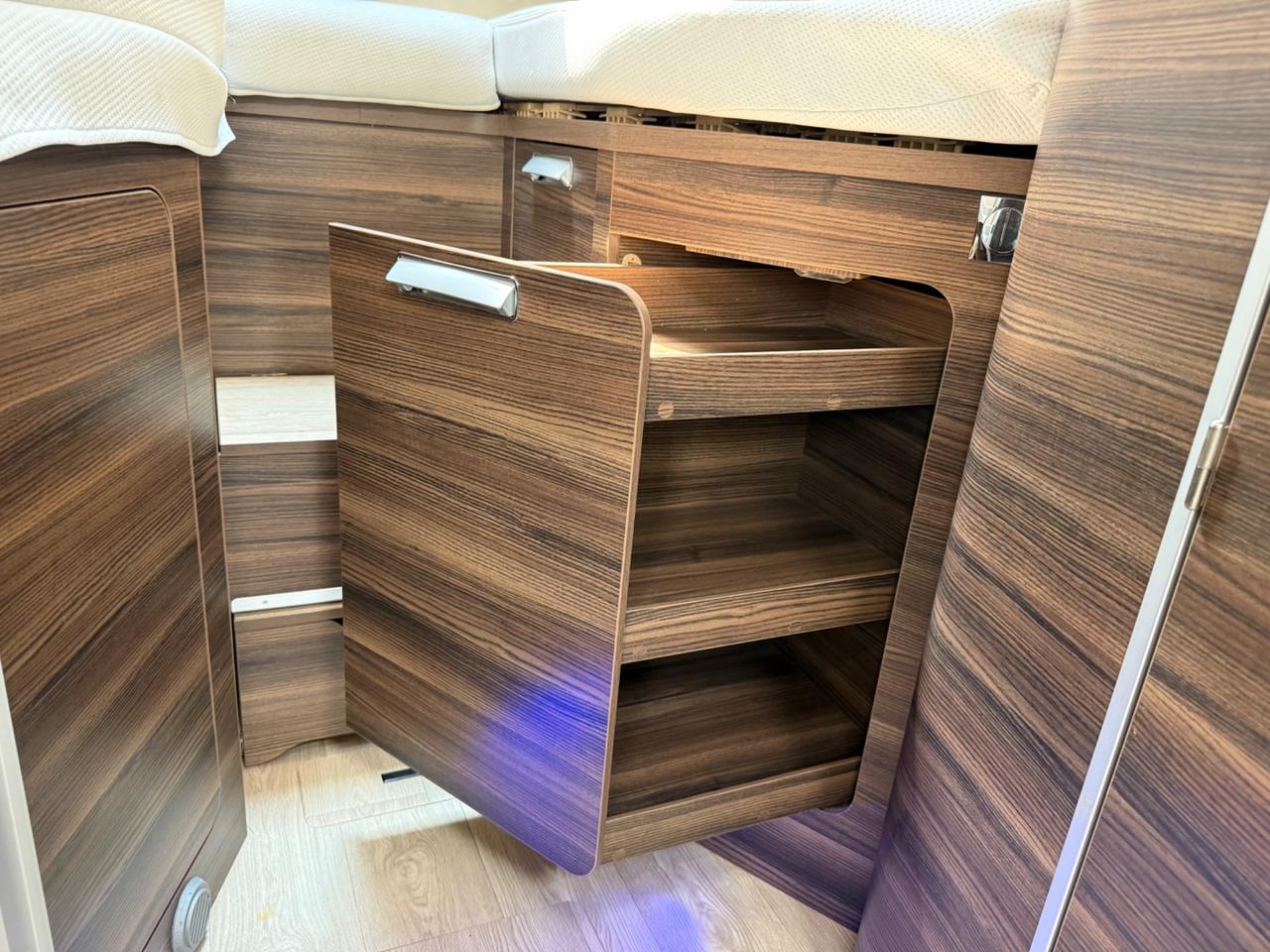 LAIKA ECOVIP H 3109 6.99 GARAGE SEMI NUOVO