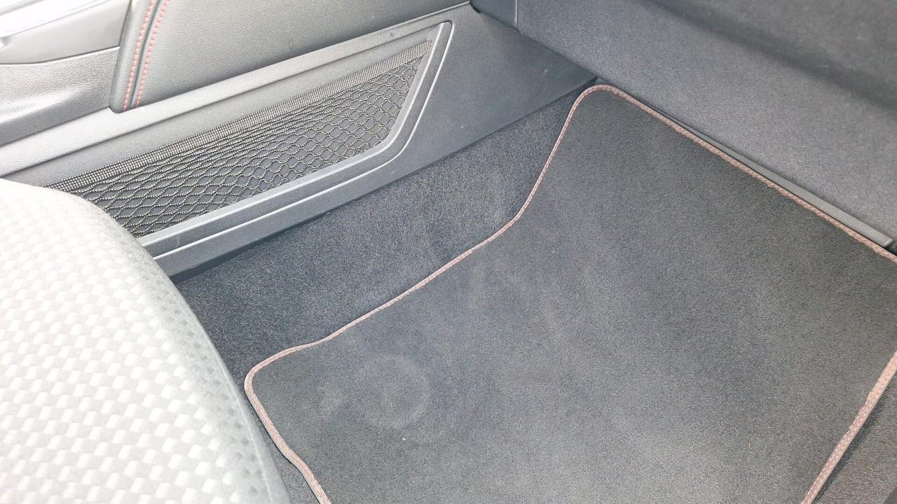 Ford Kuga 1.5 EcoBlue 120 CV 2WD ST-Line