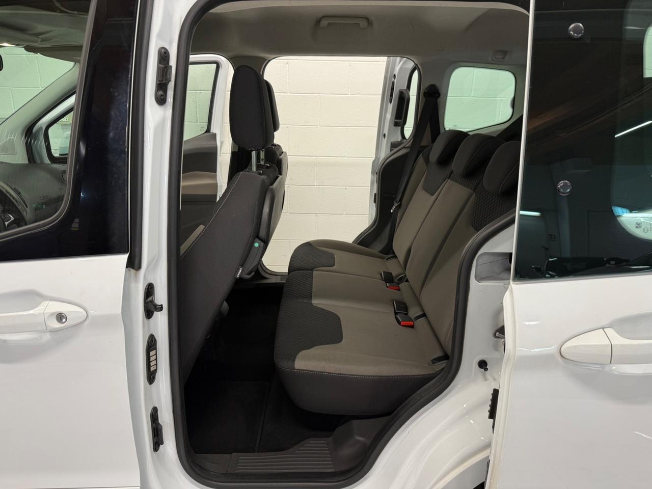 Ford Tourneo Courier 1.0 EcoBoost 100 CV Sport