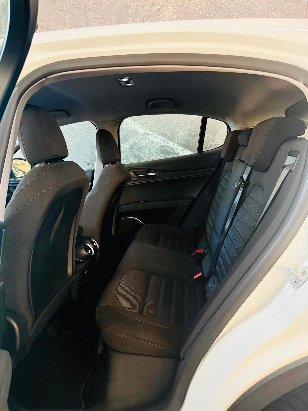 Alfa Romeo Stelvio 2.2 Turbodiesel 190 CV AT8 EXECUTIVE AZIENDALE
