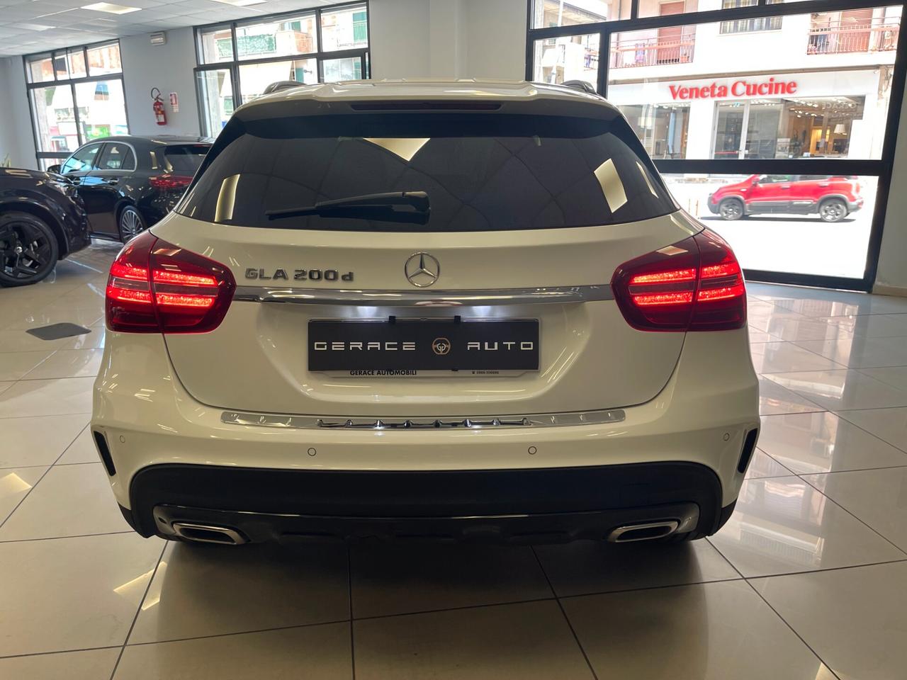 Mercedes-benz GLA 200d AMG EDITION 136cv