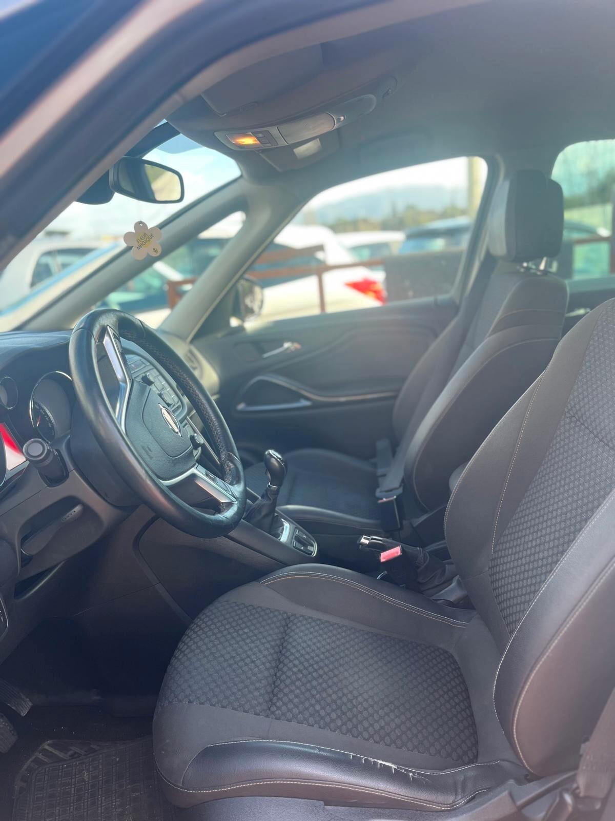 Opel Zafira Tourer 1.4 Turbo 140CV GPL Cosmo