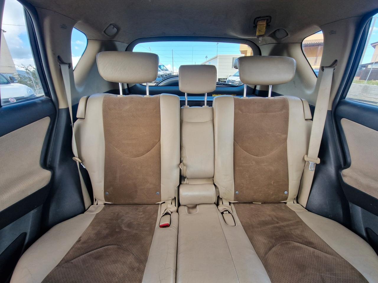 Toyota RAV 4 RAV4 Crossover 2.2 D-4D 150 CV DPF Exclusive