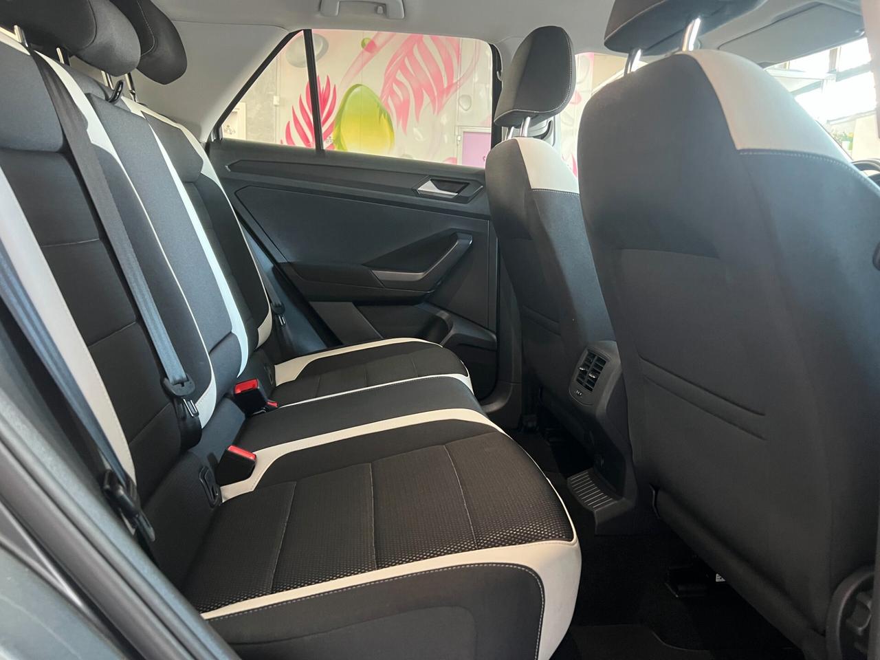 Volkswagen T-Roc 1.6 TDI SCR Advanced BlueMotion Technology