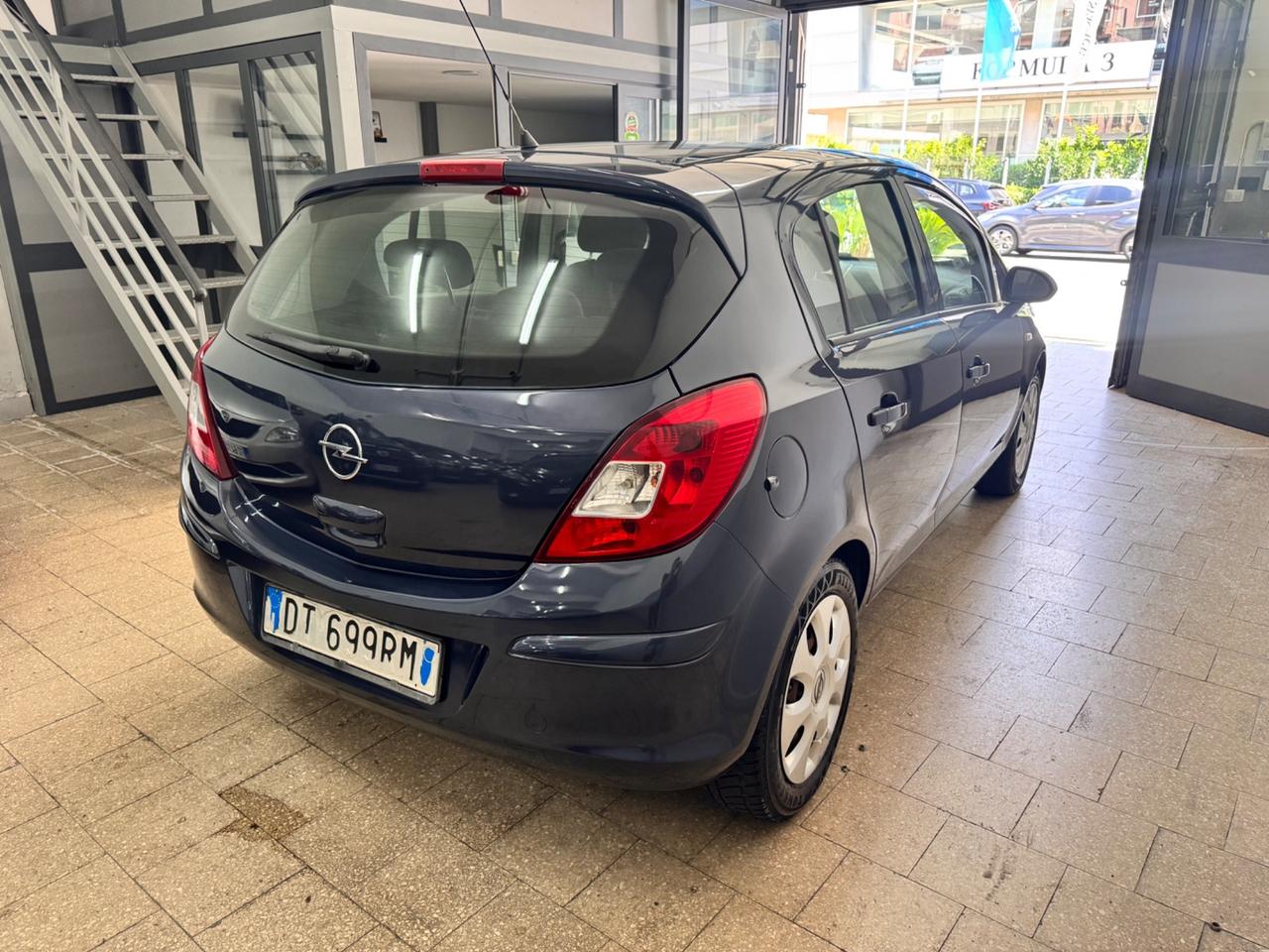 Opel Corsa 1.2 5 Porte Benz/Gpl Cosmo - 2009